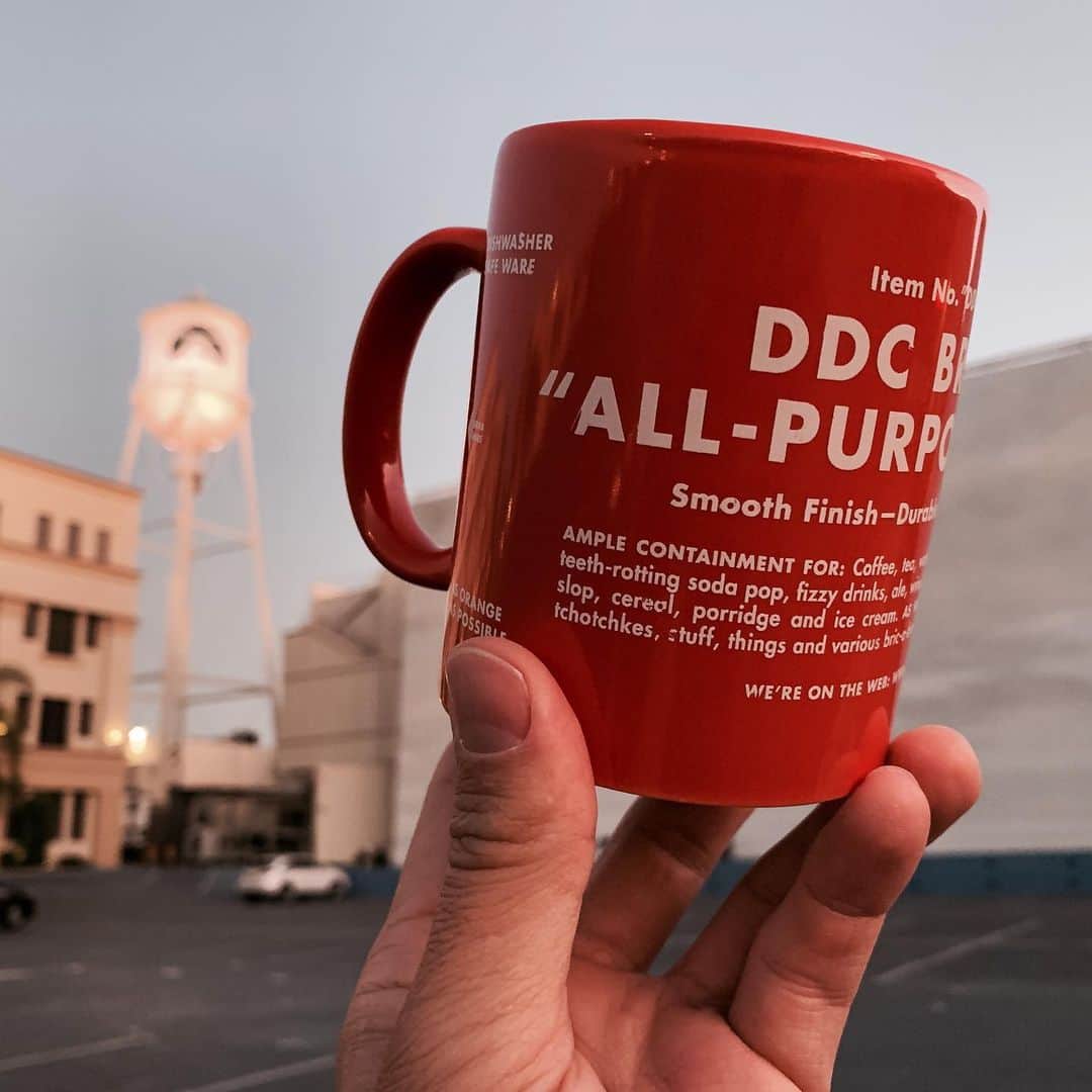 マイロ・ヴィンティミリアのインスタグラム：「@draplin Hollywood, CA. MV」