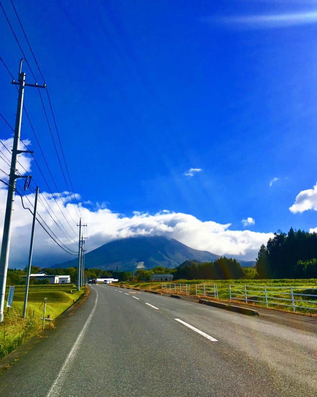 ネゴシックスのグルメインスタ