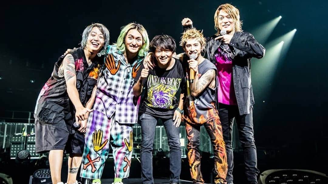 ONE OK ROCK WORLDさんのインスタグラム写真 - (ONE OK ROCK WORLDInstagram)「- ■EYE OF THE STORM JAPAN TOUR 2019-2020 大阪, 大阪城ホール(横写真) - @10969taka 大阪DAY1！！あー！気持ちよかった！！！ @oneokrockofficial - @toru_10969 久しぶり大阪！！楽しい時間をありがとうやで😎 📸 @cazrowaoki - Taka/ Osaka Day1!! Felt sooo good! - Toru / It's been a while Osaka!  Thanks for sharing a great time with us! - #oneokrockofficial #10969taka #toru_10969 #tomo_10969 #ryota_0809 #fueledbyramen #eyeofthestormjapantour20192020」10月2日 12時40分 - oneokrockworld