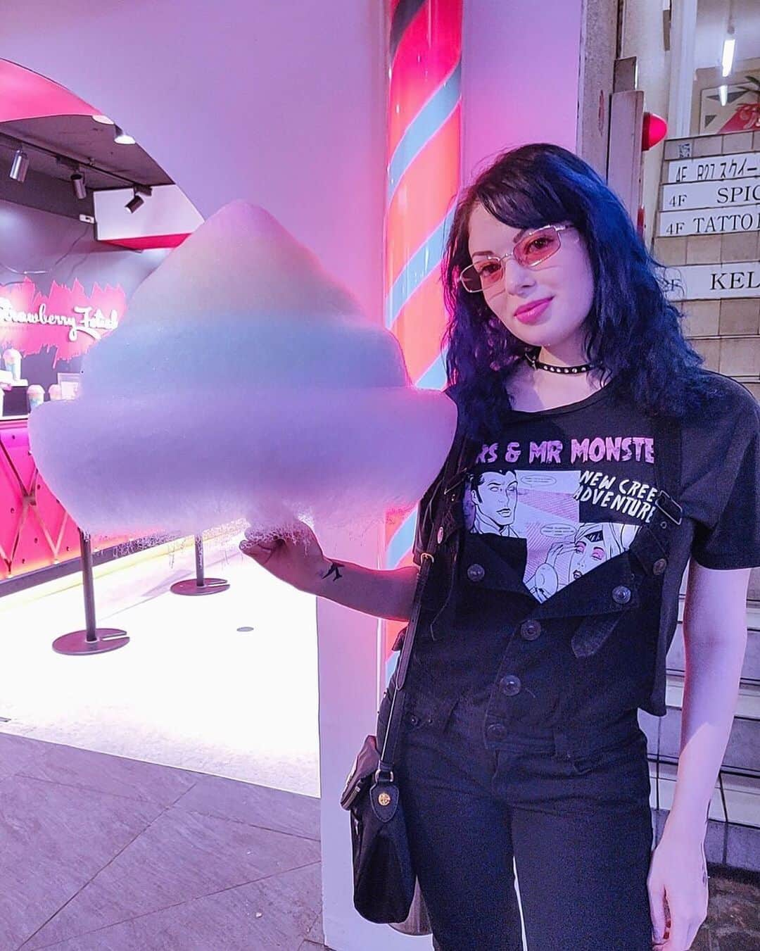 TOTTI CANDY FACTORYさんのインスタグラム写真 - (TOTTI CANDY FACTORYInstagram)「🍭🕶 Thank you for coming! ご来店ありがとうございます😘 Photo by: @geeldax  #repost  #totticandy  #totticandyfactory  #rainbowcottoncandy #tokyo #harajuku #instagood」10月2日 13時33分 - totticandyfactory