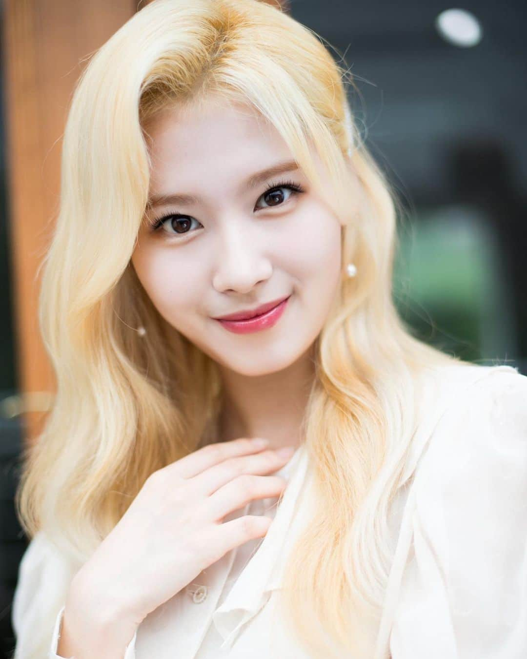 サナさんのインスタグラム写真 - (サナInstagram)「— : 🐿 ♩ #sana #sanaminatozaki #minatozakisana #사나 #jyp #feelspecial #nosananolife #kpop 190923 ♪ Naver X TWICE 8th Mini Album “Feel Special” [ © dispatch ]」10月2日 13時57分 - twicesana