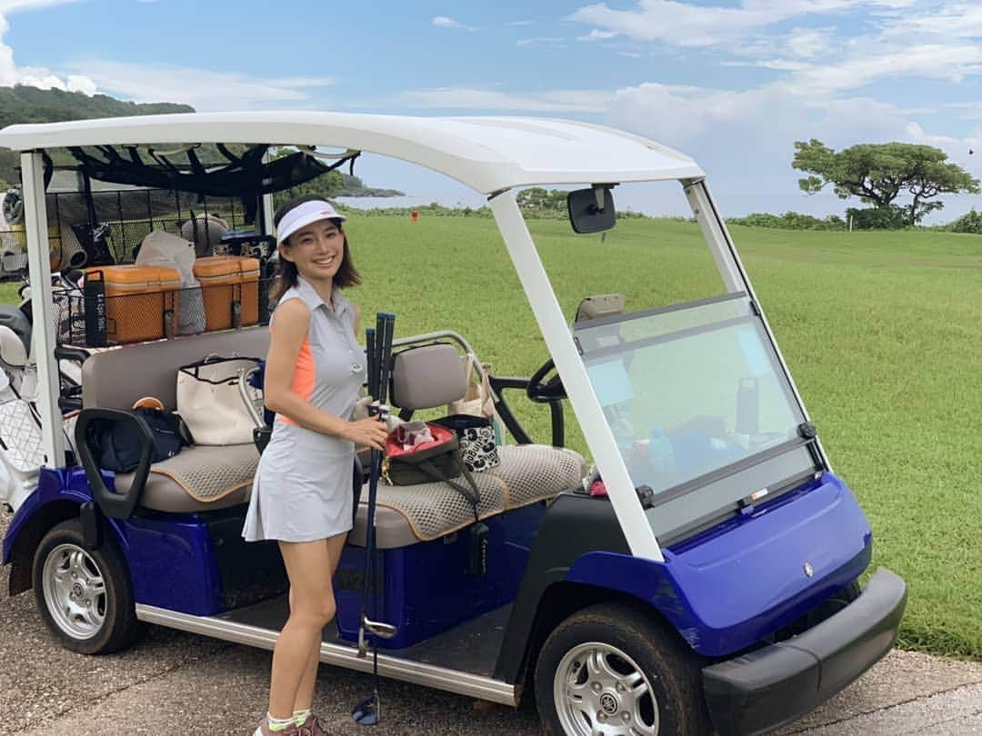 保坂玲奈さんのインスタグラム写真 - (保坂玲奈Instagram)「G  O  L  F ⛳ 12番名物海越えショートホールは 見事に奉納😙  #renaogolf #renaotravel #renaotravel_guam」10月2日 14時28分 - __renao_0707