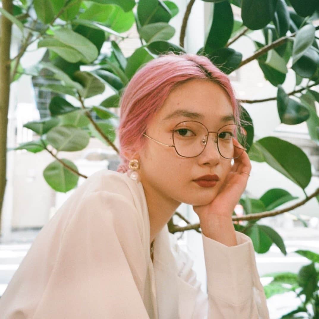 Zoff Officialのグルメインスタ