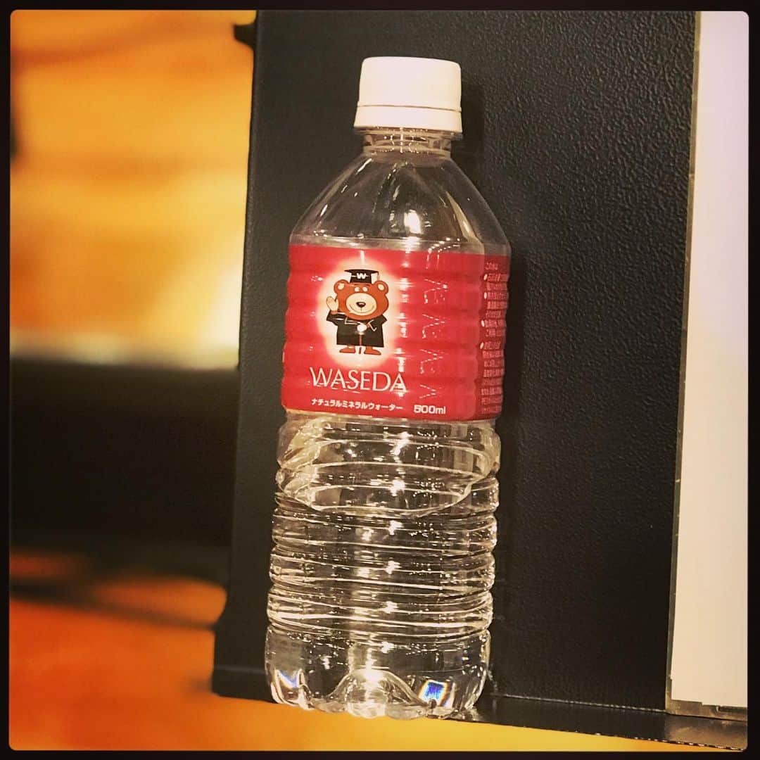 北山陽一のインスタグラム：「今日は故あってこの水のんでまーす。」