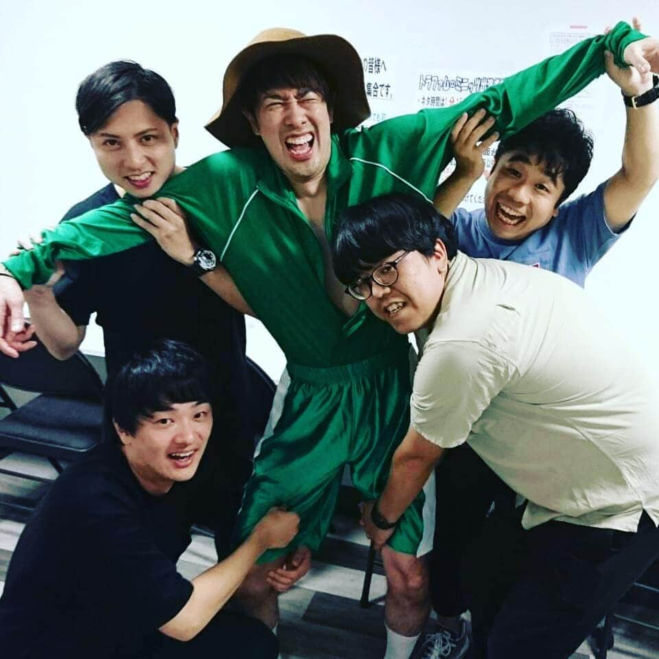 小川祐生さんのインスタグラム写真 - (小川祐生Instagram)「ノッキンありがとうございました！ 今回はとても「らしい」回だったし、めちゃくちゃ楽しかった！ ピーターパン最高だったなぁ。。 他の企画はまたどこかで～。 次回は12月なので恒例のクリスマス企画が入ってくるかと、絶対待ってます！！！ #ノッキン #ボーイフレンド黒沼 #かいし #キンボシ有宗 #ホープマンズ樽見 #あわよくば小川」10月3日 1時40分 - ogawa_awa