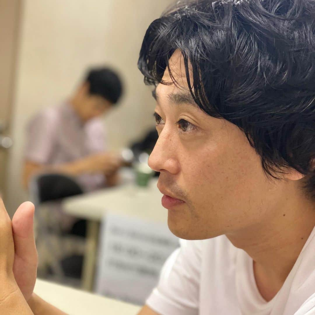 武智正剛さんのインスタグラム写真 - (武智正剛Instagram)「今日はルミネでした。 #大阪みたいなメンツ #単独で流したオープニングVTRを後輩達に見せる #反応はイマイチ #こいつらには感情がないのか？ #劇場今日もありがとうございました #スーパーマラドーナ武智 #見取り図 #盛山 #リリー #トット #桑原 #多田 #フルーツポンチ #村上」10月2日 19時11分 - supamaradonatake