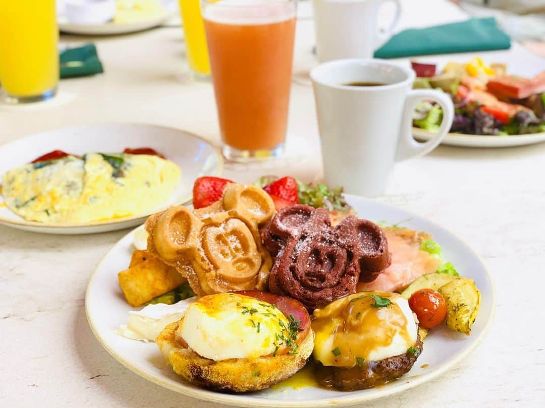 西村笑花さんのインスタグラム写真 - (西村笑花Instagram)「🍳 ・ ・ #😋 #aulani #aulanidisneyresort #yum #happyday #happinessday #emihawaii🌴 #emika_trip」10月2日 19時52分 - emika_nishimura