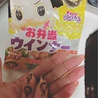 モモコさんのインスタグラム写真 - (モモコInstagram)「最近チコちゃん好きのあたしと娘💕 チコちゃんウィンナーで弁当です！ キャラ弁じゃない時は、いたって普通の弁当ですよん💕  #ハイヒールモモコ #👠 #👠🍑 #CHANEL #シャネラー #グルメ #チコちゃん #お弁当 #チコちゃんウインナー」10月2日 23時37分 - highheel_momoko