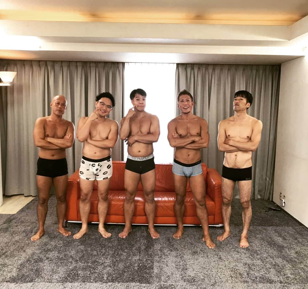 黒田悠斗さんのインスタグラム写真 - (黒田悠斗Instagram)「控え室での楽屋裏お喋り面白すぎ。待ち時間長かったけど、それはそれで堪能できたっすー。みんな話の引き出しが豊富でした」10月3日 0時10分 - yuto_kuroda