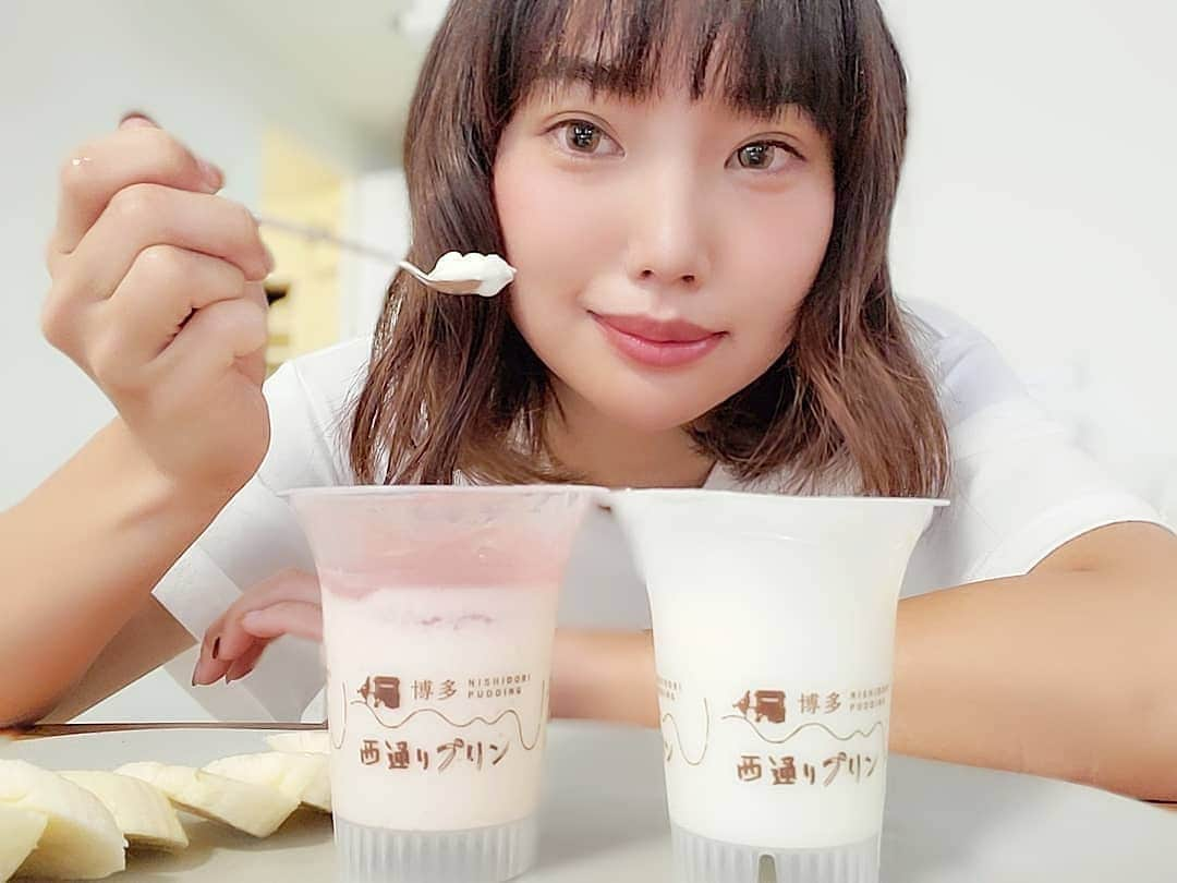 保坂玲奈さんのインスタグラム写真 - (保坂玲奈Instagram)「S  W  E  E  T  S 🍮 . #アサカシ . 午前の甘い物が楽しみの私🤭 . 今日はなめらか蒸しプリンで有名な "西通りプリン"♡ . すんごく滑らかな口当たりのプリンで 味に悩んで結局贅沢2個食いした🐷✌ぶひ . . . "西通りプリン"の 公式Instagramをフォローで ３０名の方に１万円分相当の商品が 貰えちゃうキャンペーン中みたいです︎☺︎ . みんなもフォローして プリンをもらっちゃおう🐣 . 抽選締切は10月20日中までみたい！ 詳細は"西通りプリン"のページをチェックしてね！ . . . #西通りプリン #フォローしてプリン #プリン #sweets #お菓子 #PR #器 #山本哲也 #TETSUYAYAMAMOTO #器好き」10月3日 11時15分 - __renao_0707