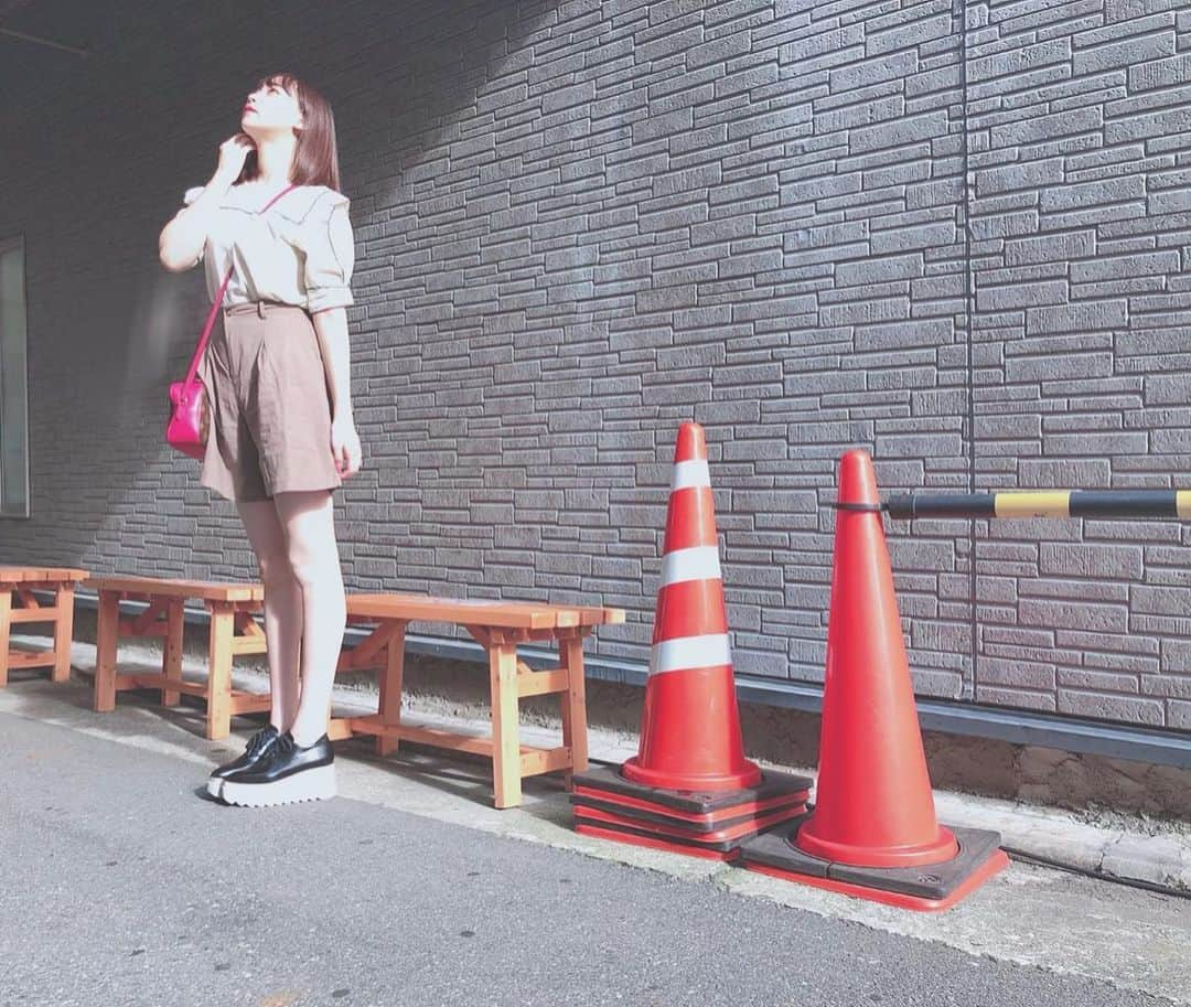 大段舞依さんのインスタグラム写真 - (大段舞依Instagram)「﻿ ﻿ 24歳 最後の日だぁ〜☺︎☺︎﻿ ﻿ 本当に素敵な24歳だったなぁ☺️﻿ 1時間 1時間 大切に過ごさないとっ！！！﻿ ﻿ ﻿ ﻿ #2019倍 #24歳 #最後の日 ﻿ #ブラウンコーデ﻿ ﻿ ﻿」10月3日 11時32分 - maichi_1004