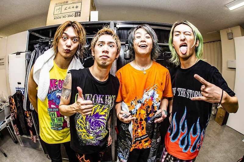 Ryota さんのインスタグラム写真 - (Ryota Instagram)「楽しみすぎて首....ふりすぎた。。笑 大阪のみんなほんまありがとう！！！ めちゃくちゃ楽しかったわ〜😎 Photo by @cazrowaoki」10月3日 9時15分 - ryota_0809