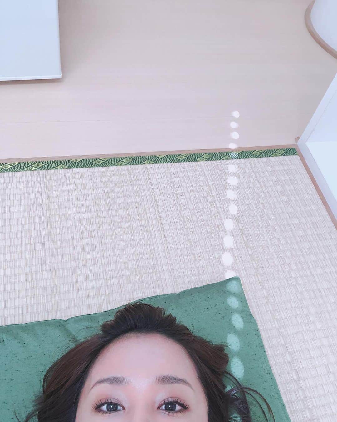のインスタグラム：「ひかり。☀️ #Thankyousun」