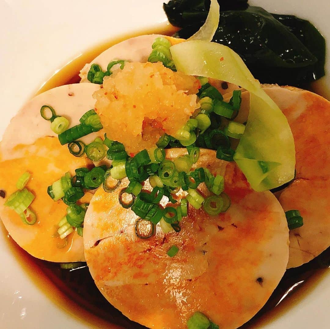 阿部洋子さんのインスタグラム写真 - (阿部洋子Instagram)「💓💞🥂🍴👯‍♀️💓💞 安定の木曜夜ゴハン。 1週間の出来事をマシンガントーク。 ときにウザがられつつも聞いてもらう。 お店選びは基本おまかせ。 誘われるままに… 至福のひととき。 #和食  #マグロステーキ  #あん肝  #アジフライ #sake  #美味しゅうございました」10月3日 21時24分 - hirocoring
