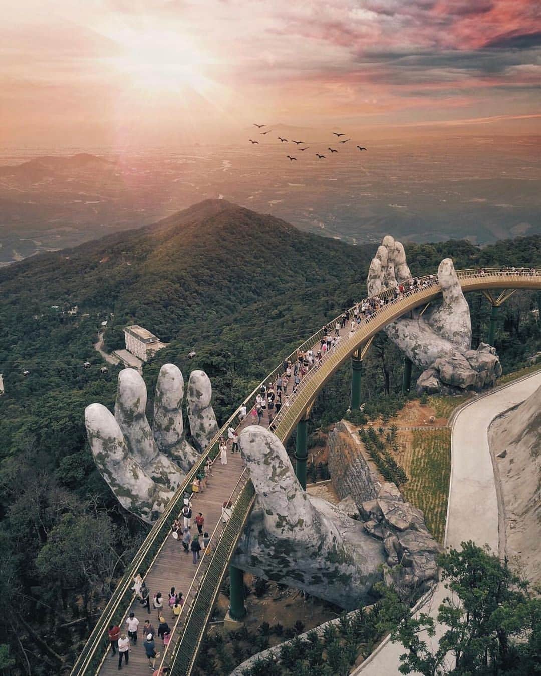 bestvacationsのインスタグラム：「Tag who you’d explore with! Vietnam! Pick a fave 1-2-3-4-5-6-7? 📷 @smashpop @ali_olfat @merveceranphoto @vivernomundo @nois7 @mblockk #TravelAwesome . . . . #bestvacations #travel #travelcommunity #travelblog #travelblogger #travelphotography #nature #adventure #earth #vacation #vacations #paradise #honeymoon #wedding #destinationwedding #engagement #engaged #anniversary #naturephotography #landscapephotography #vietnam #halongbay #drone #dronephotography #beach #asia #earthpix #dji #amazing」