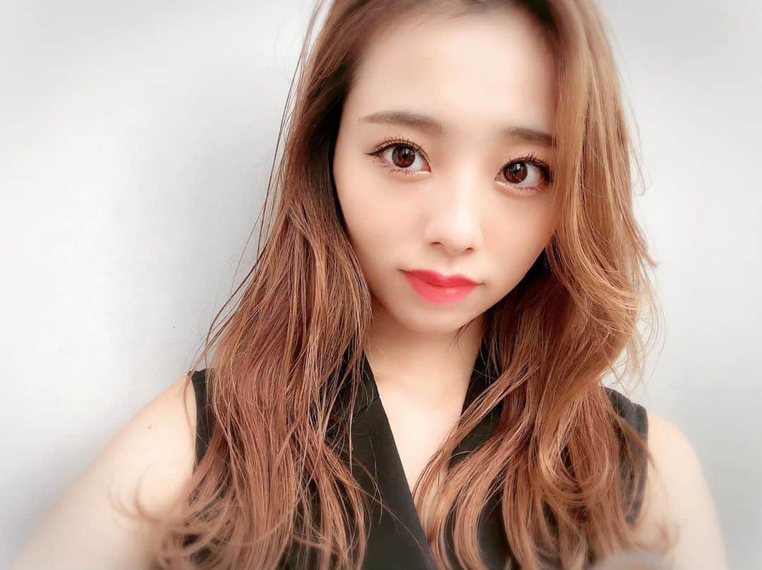 川村真洋さんのインスタグラム写真 - (川村真洋Instagram)「いつもお世話になっているsalonに行ってきました🌻 本当にどれだけ傷んでても毎回綺麗な髪に戻してくれます(;_;)♡ thank you... 104-0061 東京都中央区銀座7-9-15 GINZA gCUBE 11F  http://garden-hair.jp/garden_tokyo/✨ #銀座 #gardentokyo  #mahiro #真洋 #마히로」10月3日 20時02分 - mahiro_kawamura_official