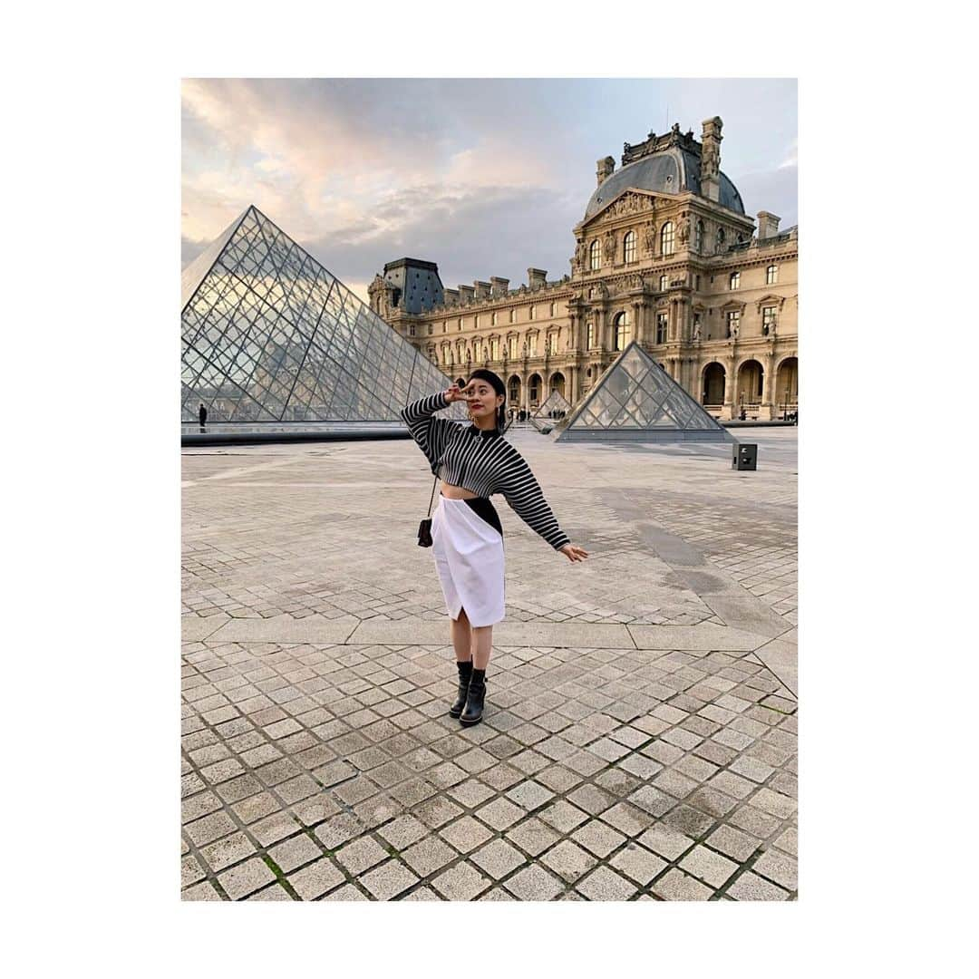 高畑充希さんのインスタグラム写真 - (高畑充希Instagram)「#lvss20 @louisvuitton  in Paris collection 🌑🌒🌓✨」10月3日 21時17分 - mitsuki_takahata