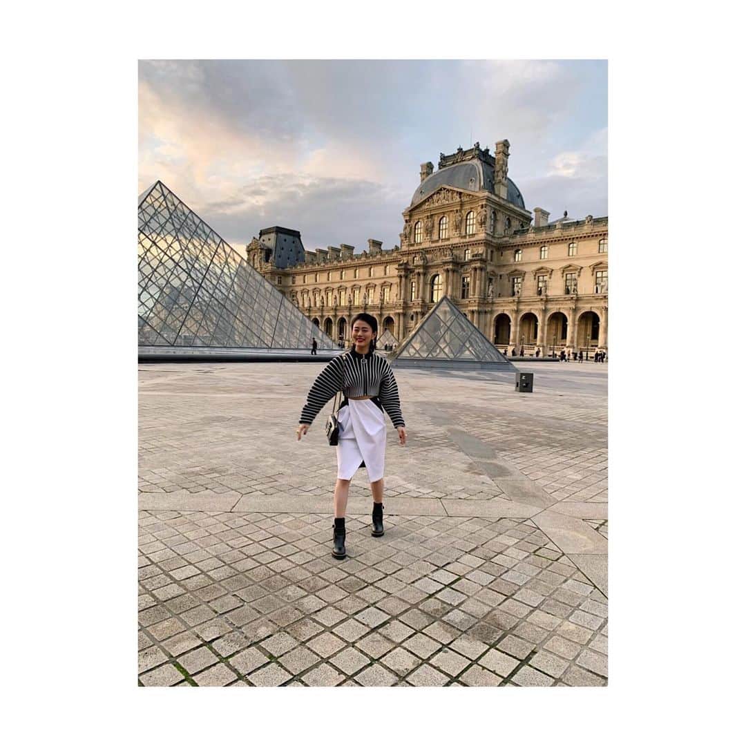 高畑充希さんのインスタグラム写真 - (高畑充希Instagram)「#lvss20 @louisvuitton  in Paris collection 🌑🌒🌓✨」10月3日 21時17分 - mitsuki_takahata