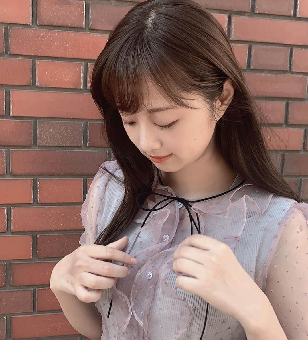 熊江琉唯さんのインスタグラム写真 - (熊江琉唯Instagram)「かわいいワンピースみっけた👗💕 これ着てお出かけするとるんるんです♫  @lissi__boutique さんのだよ、フェミニンな感じがすき☺️☺️ #ootd #outfit #outfitoftheday #fashion #me #model #2019aw #秋服 #ファッション #ワンピース #フェミニン #甘め」10月3日 13時05分 - ruikumae