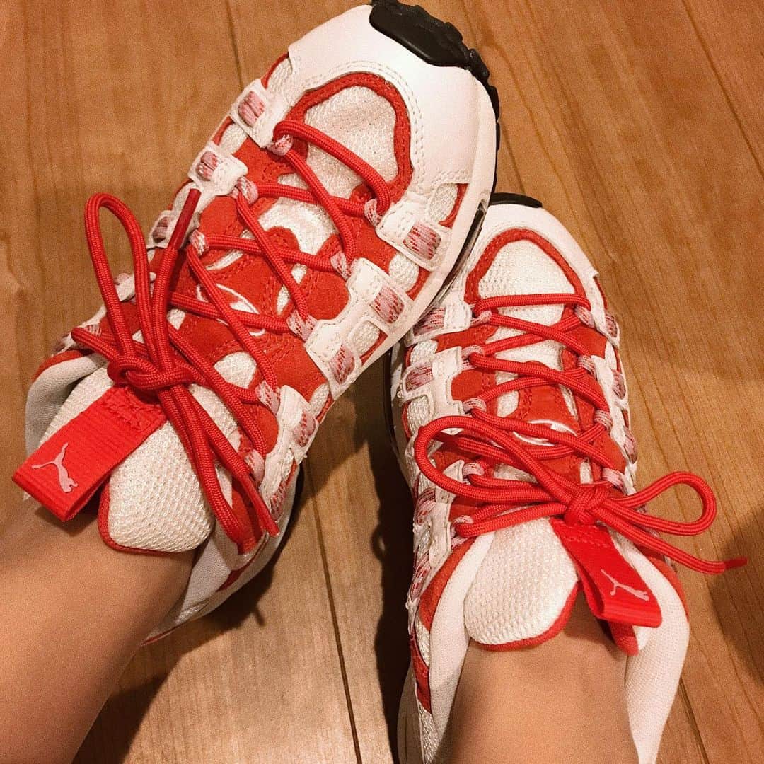 夏焼雅さんのインスタグラム写真 - (夏焼雅Instagram)「AW19 PUMA OPEN HOUSE🐅﻿ ﻿ @puma のスニーカー履きやすくて疲れないし 可愛いくて すき👟❤️﻿ ﻿ #puma ﻿ #プーマ﻿ #スニーカー ﻿ #shoes ﻿ #fashion #みやフク」10月3日 14時25分 - miyaaa0825