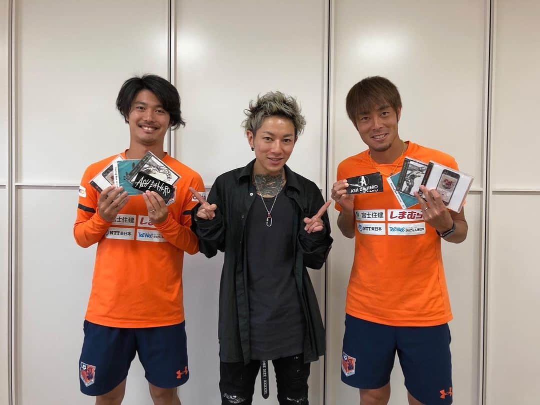 大山啓輔のインスタグラム：「. 今年もご一緒させていただきました！ 少し遅い時間ですが、是非放送を聞いてください！！ . #ashdahero #nack5 #ardija . 番組名 NACK5 SPECIAL PROGRAM  ASD DA HERO「THIS IS A HERO リターンズ」 放送日時 10月7日(月)1:30～5:00 僕らのインタビューは2時台放送予定です！」
