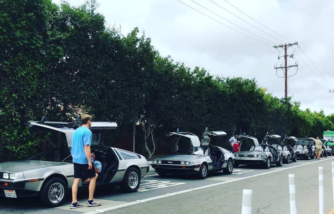 ヤニ・ゲルマンのインスタグラム：「ugh can’t find parking anywhere」