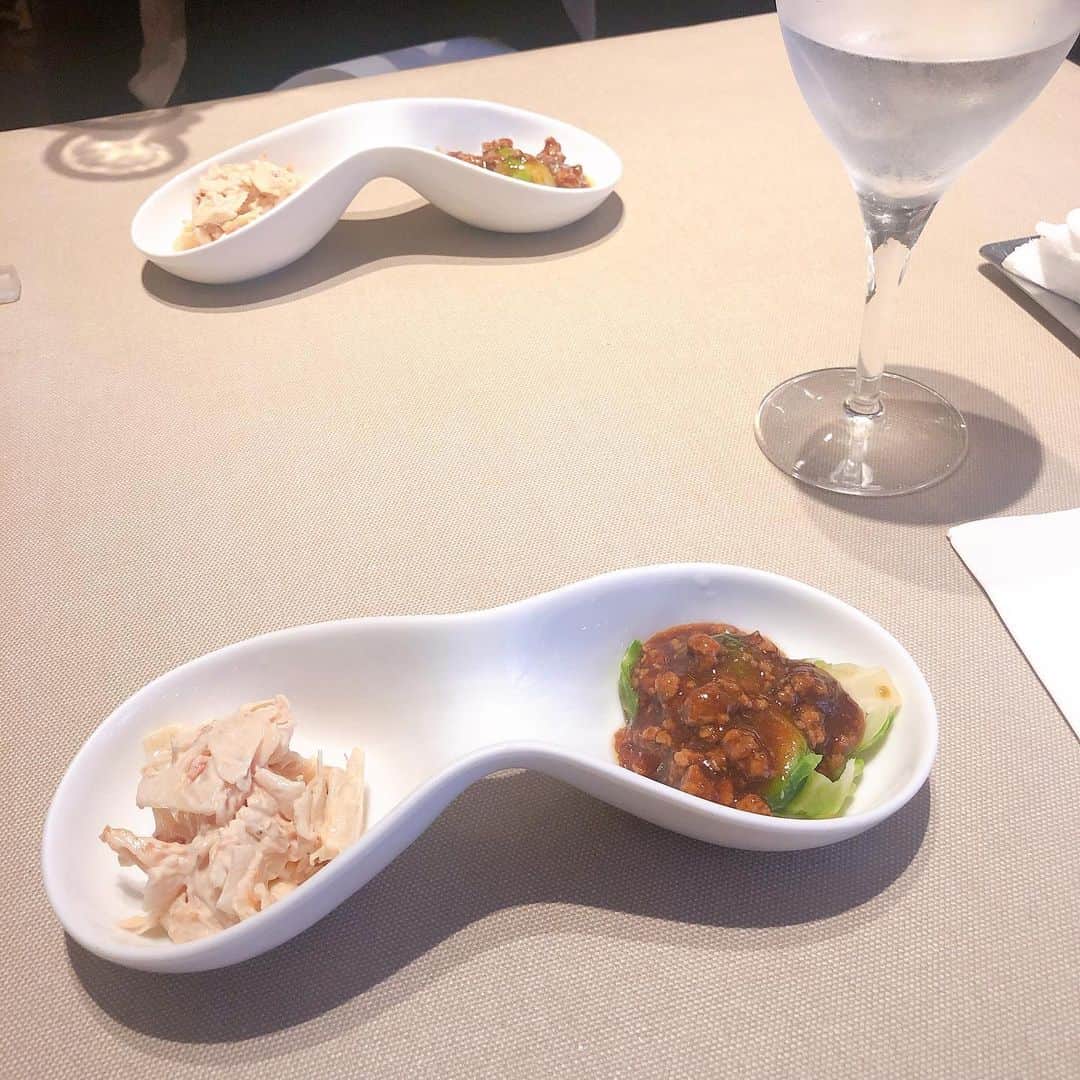 江頭ひなたさんのインスタグラム写真 - (江頭ひなたInstagram)「今日は朝から税理士の先生と書類に印鑑押しまくる作業をしたり、動画編集したりして、お昼はスタイリストの葵さんと💕 @fino_mao ランチミーティング❤️いっしょに写真撮るの忘れてしまった…クリスマス衣装の打ち合わせ🎄🤶楽しみっ❤️さぁー、もう一仕事頑張ります‼️ #ひなたお姉さん #江頭ひなた #歌のお姉さん #うたのおねえさん #japanese #ญี่ปุ่น #Jepun #일본인 #道産子 #モンスト女子」10月3日 15時56分 - hinataeto
