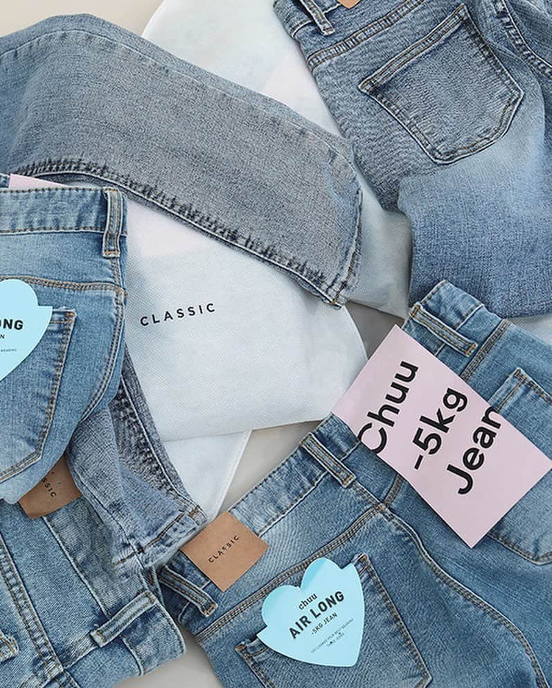 Chuuさんのインスタグラム写真 - (ChuuInstagram)「어떤체형에도 만족도 👍👍 -5KG JEANS vol.106 #chuuseoul #오키로진 #마이너스진」10月3日 16時08分 - chuu_official