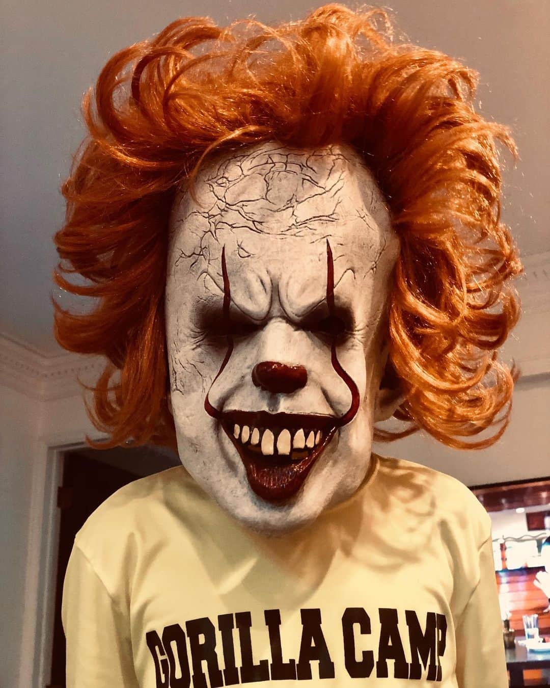 ジョエル・マッデンのインスタグラム：「Madden house Halloween ready🎃」