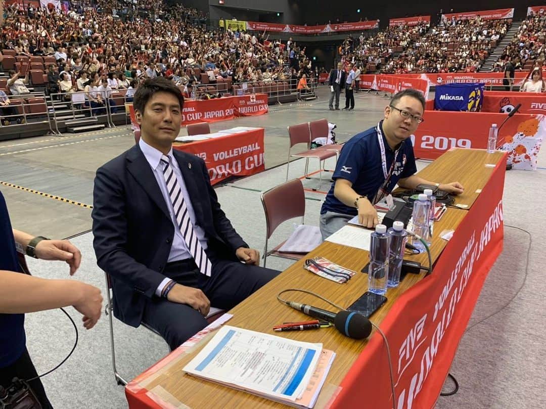 山本隆弘さんのインスタグラム写真 - (山本隆弘Instagram)「ワールドカップバレー2019男子大会が1日より始まっています。 4年に1度のこの大会はオリンピック前哨戦とも言える大会🏐 解説者として応援してますが、皆さんも熱い応援をお願いします🤲」10月3日 17時33分 - yamamototakahiro5