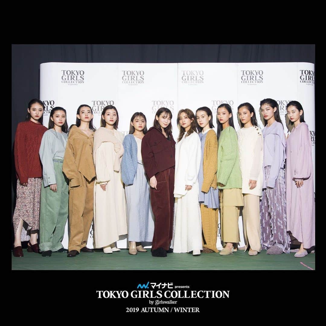 東京ガールズコレクションさんのインスタグラム写真 - (東京ガールズコレクションInstagram)「𝐁𝐀𝐂𝐊𝐒𝐓𝐀𝐆𝐄 𝐕𝐨𝐥. 𝟏𝟖 💋💋﻿ マイナビ presents TOKYO GIRLS COLLECTION 2019 AUTUMN/WINTER﻿ ﻿﻿﻿﻿﻿﻿﻿﻿﻿ STAGE：‎ #KBF（@kbfofficial）﻿ ￣￣￣￣￣￣￣￣￣￣﻿﻿﻿￣﻿￣￣￣￣￣ ﻿ ファッションショーの全ルックは、公式サイトにて公開中🤳💌﻿ ショームービーは、TGC公式Youtubeチャンネルへ😻📹﻿ ﻿ TGC SCHEDULE 🗒💕﻿﻿﻿﻿﻿ ~~~~~~~~~~~~~~~~~~﻿﻿~~~~﻿﻿~~~﻿﻿﻿﻿﻿ いよいよ今週末 ▶︎▶︎▶︎﻿ ✔️10.5（SAT）﻿﻿ takagi presents TGC KITAKYUSHU 2019 by TOKYO GIRLS COLLECTION﻿﻿ >TICKET NOW ON SALE 💌﻿﻿ ﻿ ✔️2020.1.11（SAT）﻿﻿ SDGs推進 TGC しずおか 2020 by TOKYO GIRLS COLLECTION﻿ >TICKET NOW ON SALE 💌﻿﻿ ﻿ ✔️2020.4.25（SAT）﻿﻿ Tsuruya presents TGC KUMAMOTO 2020 by TOKYO GIRLS COLLECTION﻿ ﻿ #TOKYOGIRLSCOLLECTION #fashion #event #coordinate#model #japan #ファッション #イベント #東京ガールズコレクション﻿ #飯豊まりえ #佐々木美玲（#日向坂46） #田鍋梨々花 #黒木麗奈 #安藤ニコ #福士リナ #汐谷友希 #魚住光生 #吉木千沙都 #成田愛純 #宮野陽名 #堀田茜」10月3日 18時02分 - tgc_staff