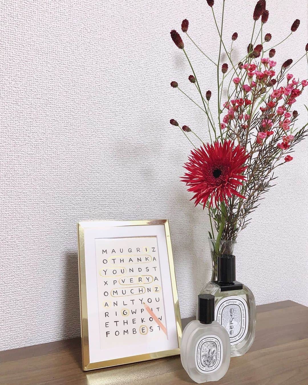 miho uesugiさんのインスタグラム写真 - (miho uesugiInstagram)「今日買って来たお花、さっそく飾ってみました。 一気に華やかになって嬉しい！  ㅤㅤㅤㅤㅤㅤㅤㅤㅤㅤㅤㅤㅤ 今週末は 南青山のフラワーショップ @allgoodflowers  さんのPOP UP SHOPを、 @baseyard にて行います。 ㅤㅤㅤㅤㅤㅤㅤㅤㅤㅤㅤㅤㅤ  生花、ドライフラワーなど、ギフトにもぴったりです。 接客もとても素敵なので、お楽しみに…☺️ ㅤㅤㅤㅤㅤㅤㅤㅤㅤㅤㅤㅤㅤ ㅤㅤㅤㅤㅤㅤㅤㅤㅤㅤㅤㅤㅤ  #Kastane #Kastane原宿by店」10月3日 19時06分 - uepoooning