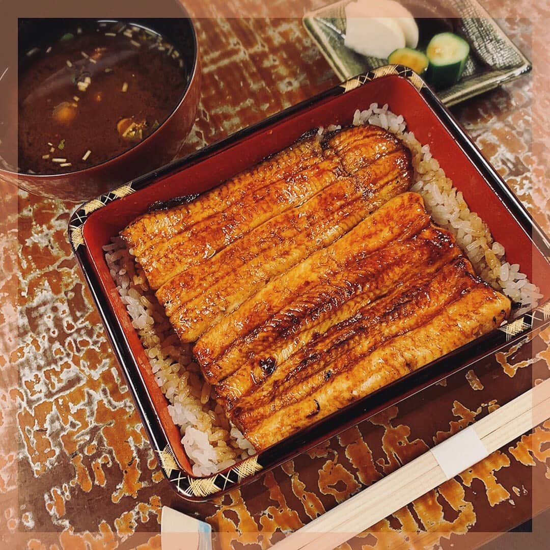 VOGUE GIRL JAPANのグルメインスタ