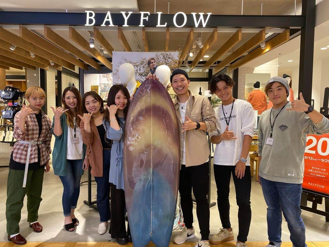 BAYFLOW 新宿店さんのインスタグラム写真 - (BAYFLOW 新宿店Instagram)「【最後のご挨拶】 . . BAYFLOW新宿マルイ店は 9月29日をもちまして閉店させて頂きました。 . . 長らくの間ご愛顧 ありがとうございました！！🌴🌞 最後の最後まで沢山のお客様にご来店頂き本当に幸せです☺️🌺 . . 是非お近くの店舗へご来店お待ちしております🤟🏽🌟 . . #bayflow #surf #西海岸 #サーフ#ベイフロー#ありがとうございました」10月3日 19時46分 - bayflow_shinjuku