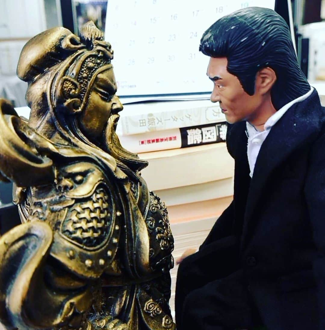 小沢仁志さんのインスタグラム写真 - (小沢仁志Instagram)「三国志の武神・関羽 その武神と睨みあってみた❗️ 二ヶ月勝敗つかず このまま❗️笑」10月4日 6時38分 - ozawa_hitoshi