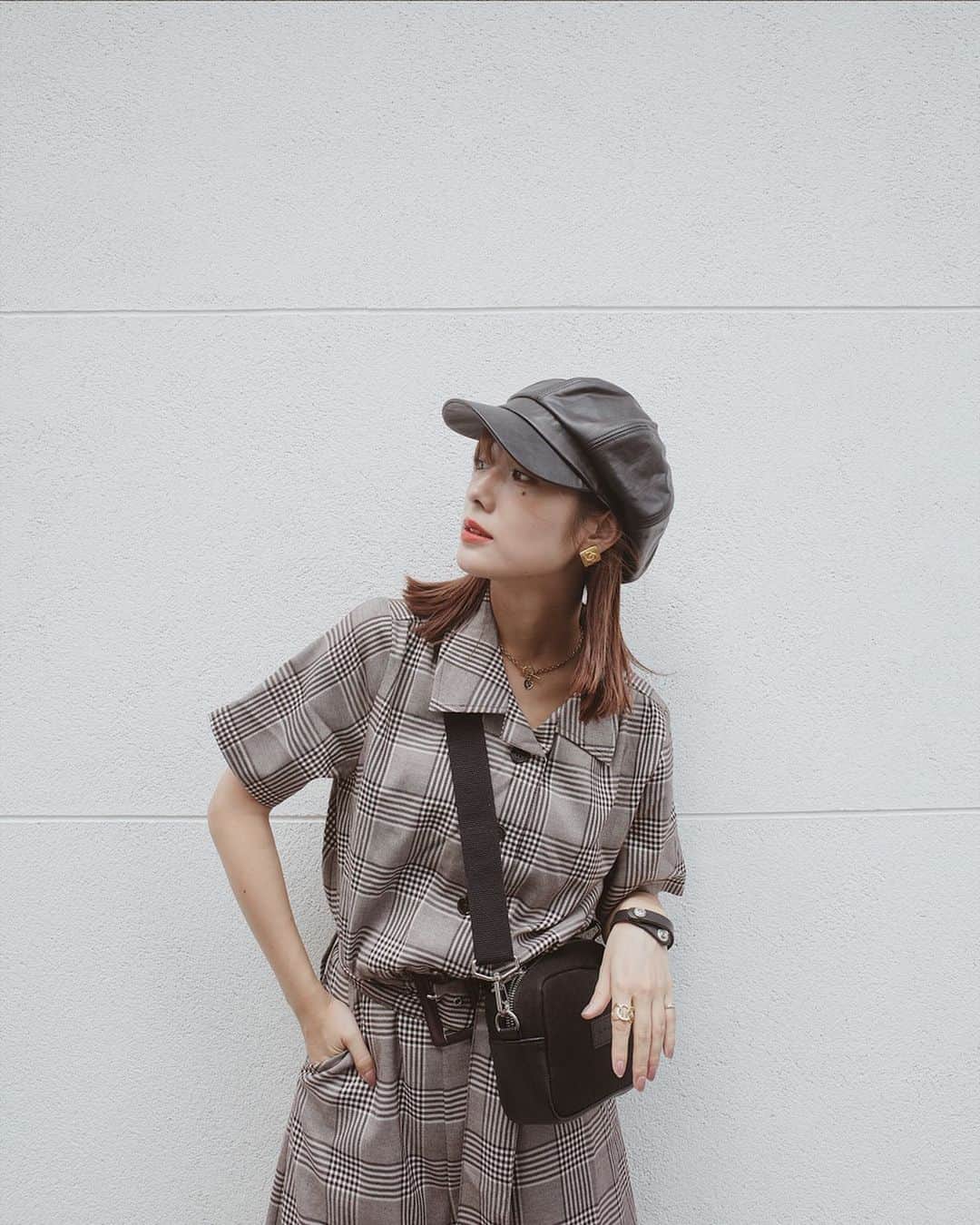 前田希美（まえのん）さんのインスタグラム写真 - (前田希美（まえのん）Instagram)「今日の私服。 N WITH.のチェックワイド ロンパース。 今日はブラウンを着ました。  着るだけでオシャレにまとめて くれるアイテムです♥ コーデ組むの苦手な方にも とってもおすすめ。  今の季節でも、 これから寒くなっても 中にニットをレイヤードしても☺︎ ブラウンは甘めに、 ブラックはクールに…🧸 @n_with_official  #のんの私服 #nwith #エヌウィズ  #ootd #fashion #instafashion #style　#fashionista #fashiontrends #code #vintage #ファッション #今日のコーデ」10月3日 21時44分 - maeda_nozomi