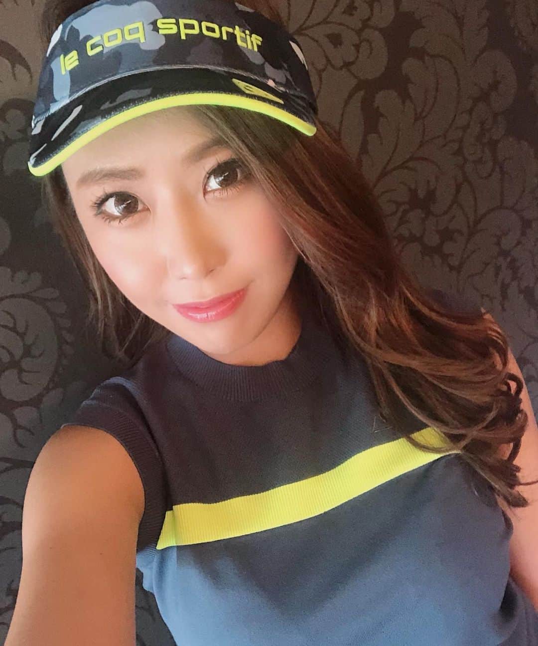 のインスタグラム：「le coq sportif Agileラインのゴルフウェアほんとにどタイプすぎる😍最近ゴルフ行けてないから10月はいっぱい行けたら良いなぁ💖  #ゴルフウェア#lecoqgolf #lecoqsportif #ルコック#ゴルフウェアファッション#ゴルフウェアコーデ#アジール#agile#ゴルフ#ゴルフ行きたい#golf#タイプなゴルフウェア#タイプなデザイン」