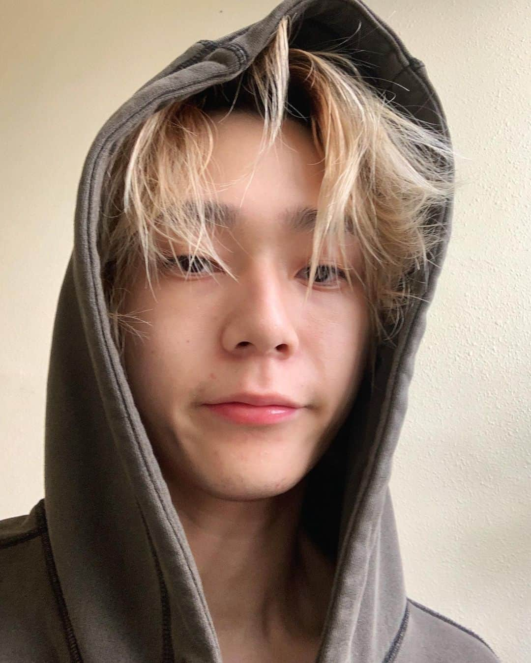 イドンさんのインスタグラム写真 - (イドンInstagram)10月4日 15時15分 - hyojong_1994