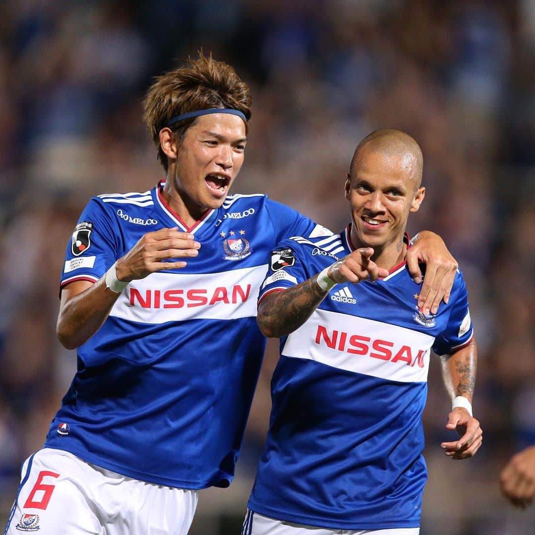 のインスタグラム：「金曜日を迎えた時の気持ち🤩 . #fmarinos #TGIF #華金 #jleague #Jリーグ」