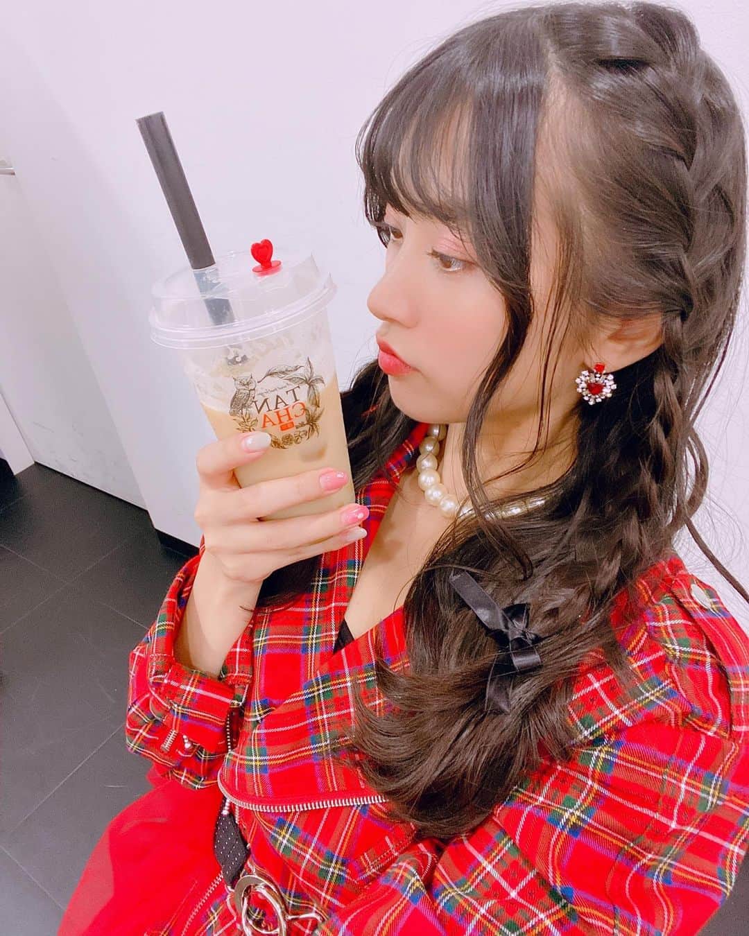 根岸愛さんのインスタグラム写真 - (根岸愛Instagram)「生誕祭アザーカット②  #生誕祭 #載せ残し #衣装」10月4日 10時17分 - negishiai927