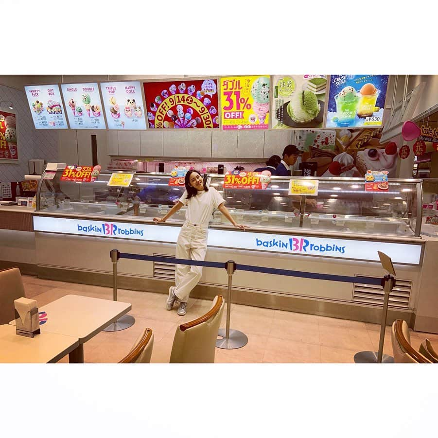 田中こなつさんのインスタグラム写真 - (田中こなつInstagram)「❤️❤️❤️❤️❤️❤️❤️❤️❤️🍦 #31icecream #baskinrobbins #age31 #31アイスクリーム #31の誕生日にしてみたかった事 #本当は32種あるけれど #バニラ #チョコ #食べた事なかった #最高に美味しかった」10月4日 10時32分 - konatsu_tanaka