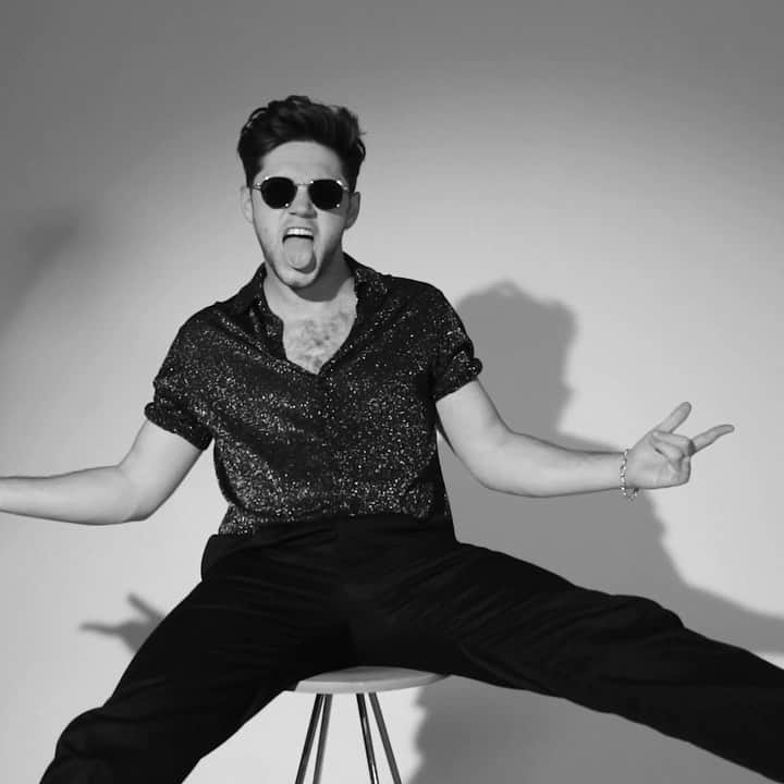 ナイル・ホーランのインスタグラム：「Nice To Meet Ya is out! Thank you for the patience guys! I'm very proud of this one and I hope ya love it. Video is out as well , go give it a watch on @vevo now x」