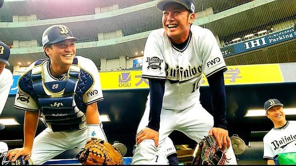 オリックス・バファローズさんのインスタグラム写真 - (オリックス・バファローズInstagram)「#Bs円陣2019 #2019年振り返り #円陣 #声出し #Bs2019 #buffaloes #baseball #ORIX #プロ野球」10月4日 13時02分 - orix_buffaloes