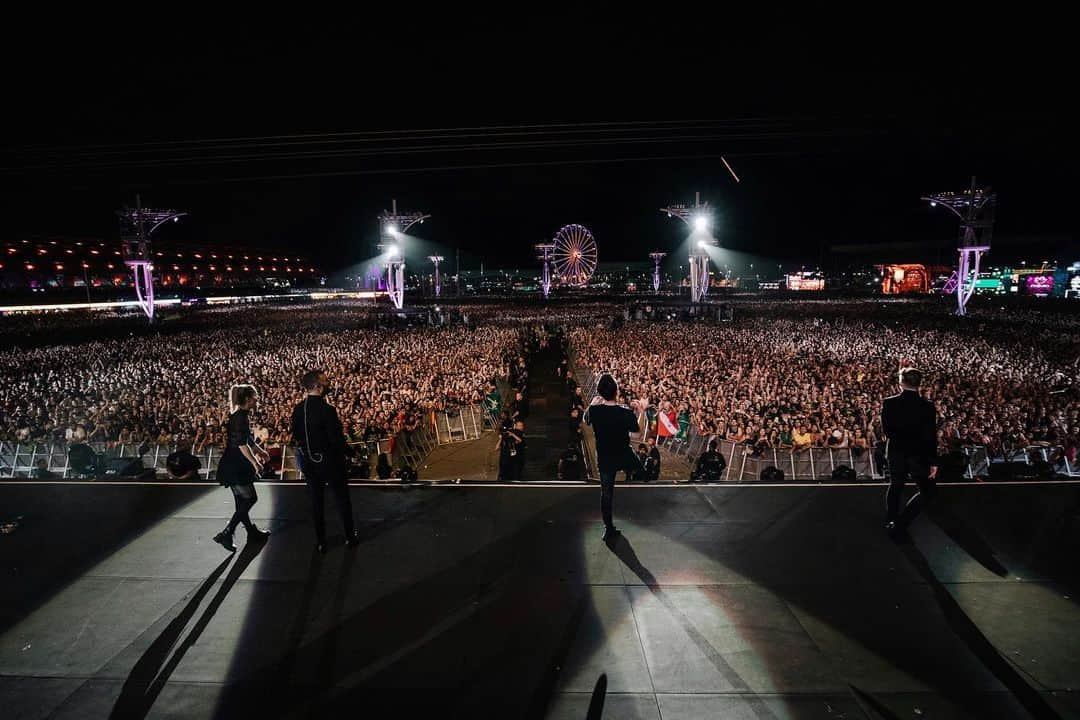 Panic! At The Discoさんのインスタグラム写真 - (Panic! At The DiscoInstagram)「Thank you Rio! 📸- @jakechams」10月4日 14時22分 - panicatthedisco