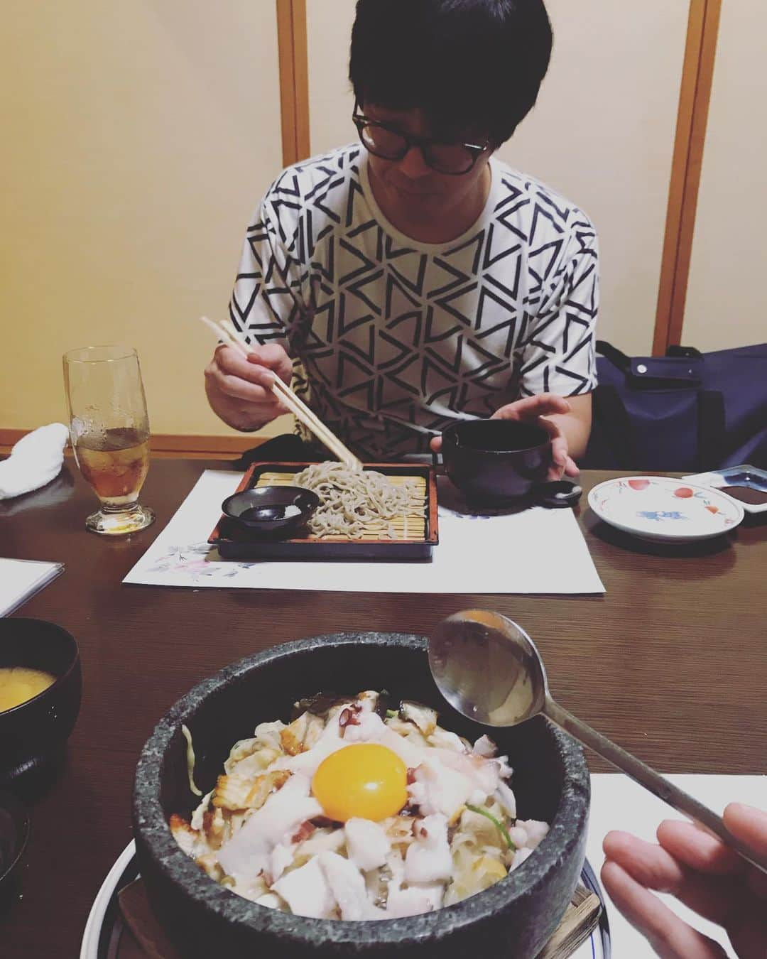 角田晃広さんのインスタグラム写真 - (角田晃広Instagram)「長野公演終了！ありがとうございました。 そばが美味しい長野ですが、アレルギーなので食べれず。  #東京03#人間味風#海鮮ビビンバ」10月5日 0時26分 - akihiro_kakuta