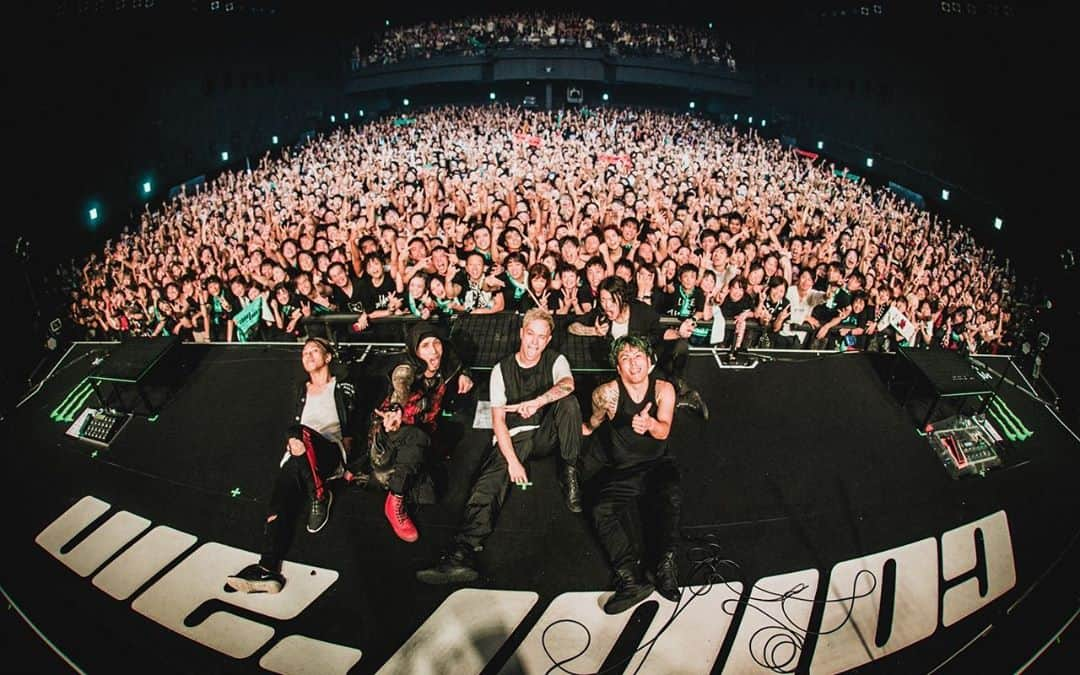 coldrainさんのインスタグラム写真 - (coldrainInstagram)「“THE SIDE EFFECTS ONE MAN TOUR 2019” DAY 4 ZEPP TOKYO DiverCity Photos by @yamada_mphoto 🖤 @ryo_crystallake  #coldrain  #thesideeffects」10月5日 0時41分 - coldrain_official