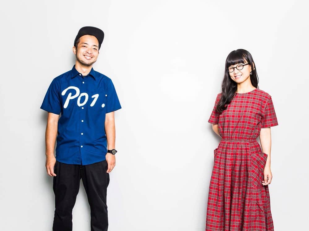 土井コマキのインスタグラム：「容赦なく時間は流れて、ご挨拶出来ないままで申し訳ないです。  BEAT EXPOを愛して下さった皆さん、本当にありがとうこざいました。  エキスポチームは永遠です。みんなそれぞれ次のステージが始まりました。エキスポで得たものを持って、それぞれがまたここから少しずつ積み重ねていきます。 ですので、どうぞ今後とも私たちをよろしくおねがいします。  写真が苦手な我々が必死で撮影して貰ったのに使われなかった写真(1枚目)と、閉店後のスタジオでADちゃんがインスタントカメラで撮った味のある写真(最後の3枚)も置いときます。  また落ち着いたら、全然更新出来てない日記書きます！ほんまに〜？」