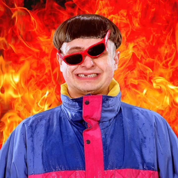 Zeds Deadのインスタグラム：「Our remix of @olivertree’s "Miracle Man" is out now 🔥🛴🔥 link in bio」