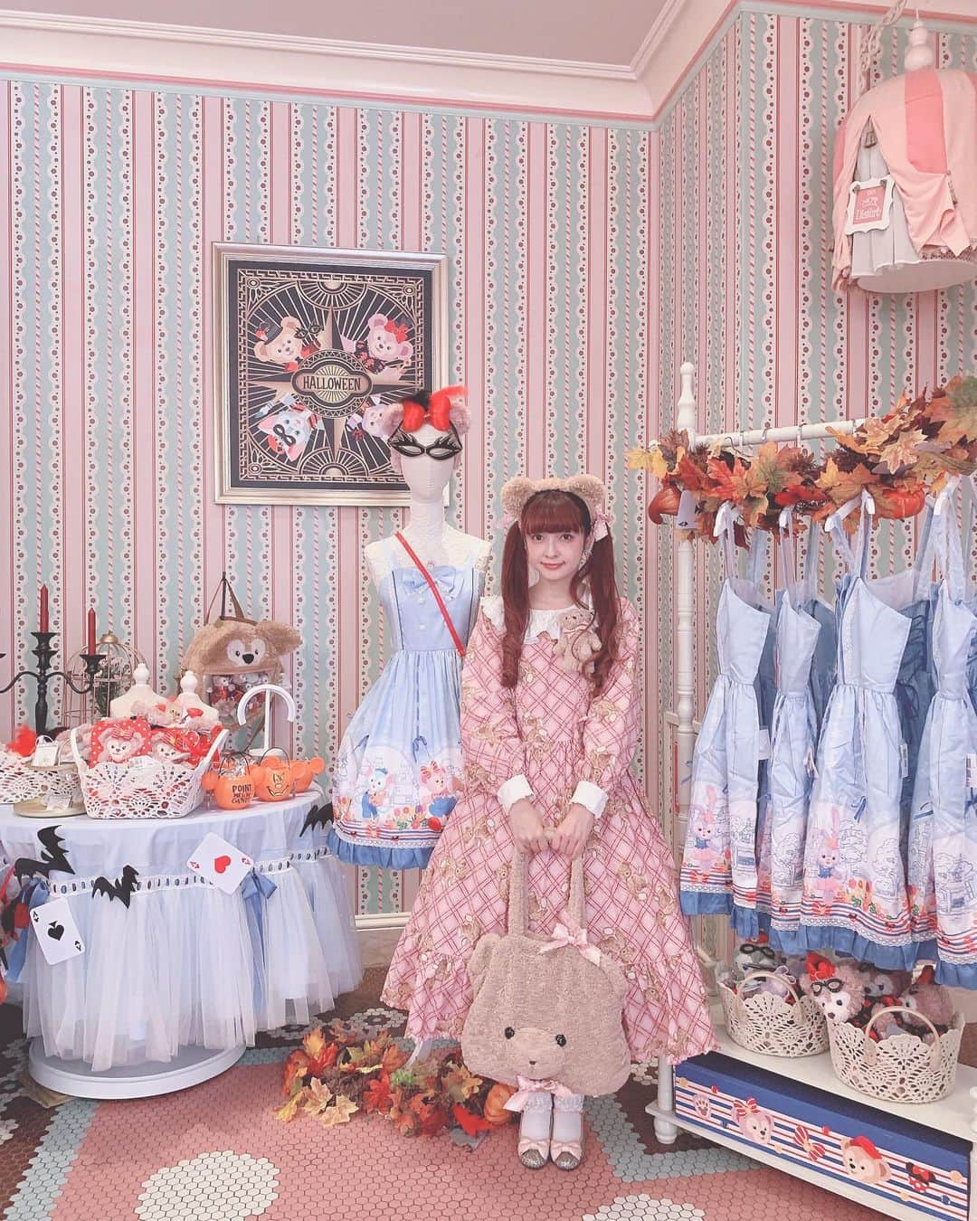 青木美沙子さんのインスタグラム写真 - (青木美沙子Instagram)「上海ディズニー来たよ🧸」10月4日 16時52分 - misakoaoki