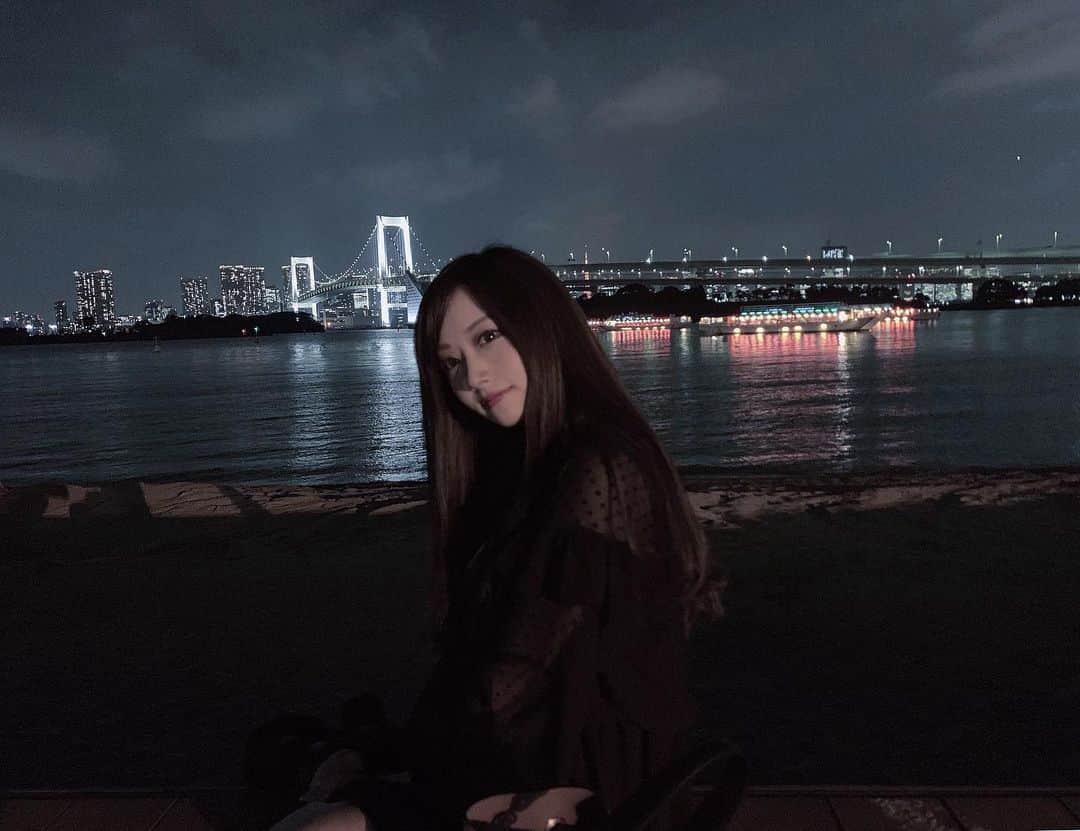 おもてちゃんのインスタグラム：「. わたし映えてる〜 お台場」